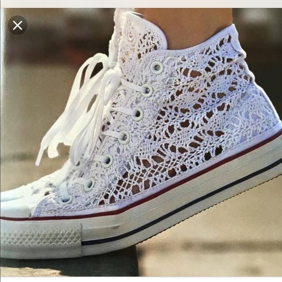 rainbow crochet converse